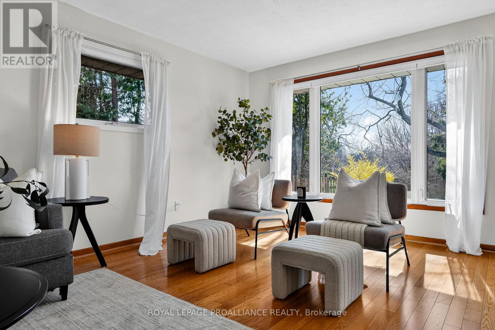 1 Meredith Avenue, Cobourg, Ontario  K9A 4G6 - Photo 6 - X13056412