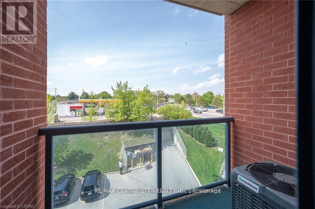 401 - 30 Chapman Court, London North, Ontario  N6G 4Y4 - Photo 23 - X13056460
