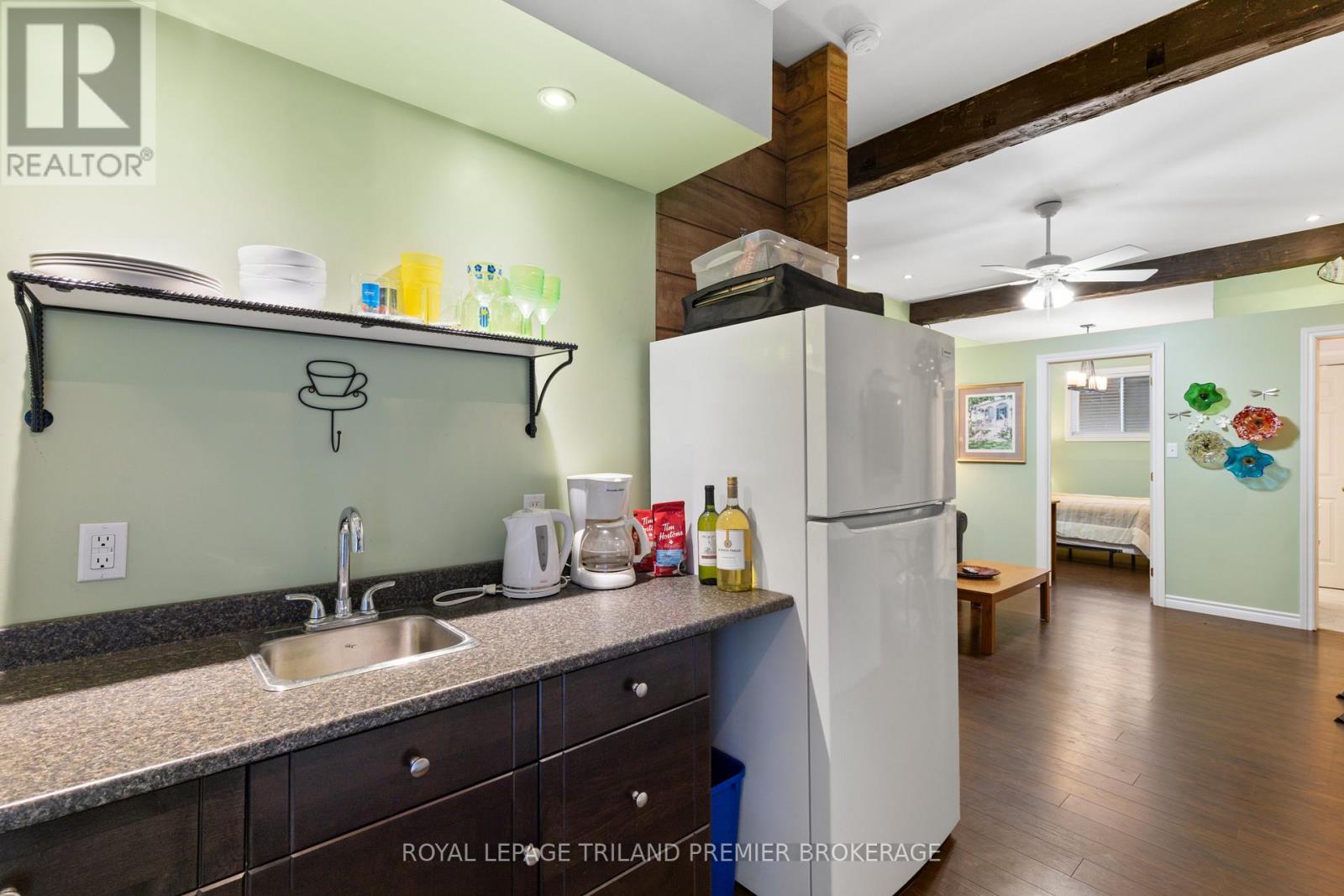 7710 Clayton Street, Lambton Shores, Ontario  N0M 2L0 - Photo 32 - X13056512