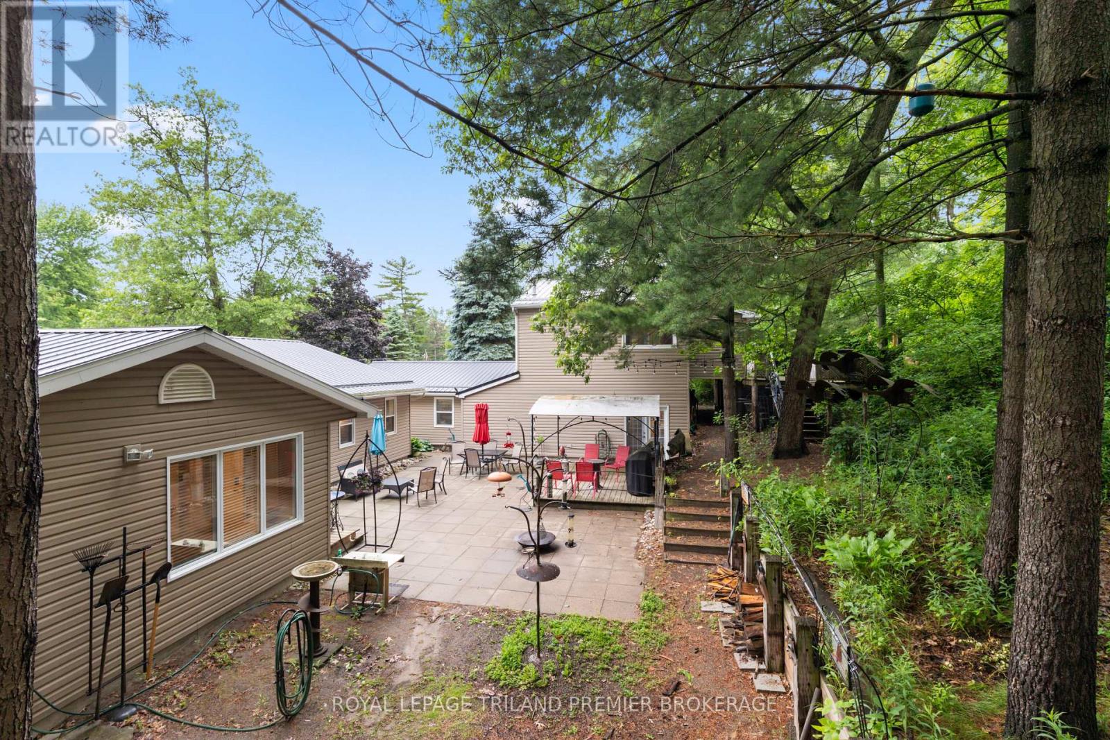 7710 Clayton Street, Lambton Shores, Ontario  N0M 2L0 - Photo 41 - X13056512