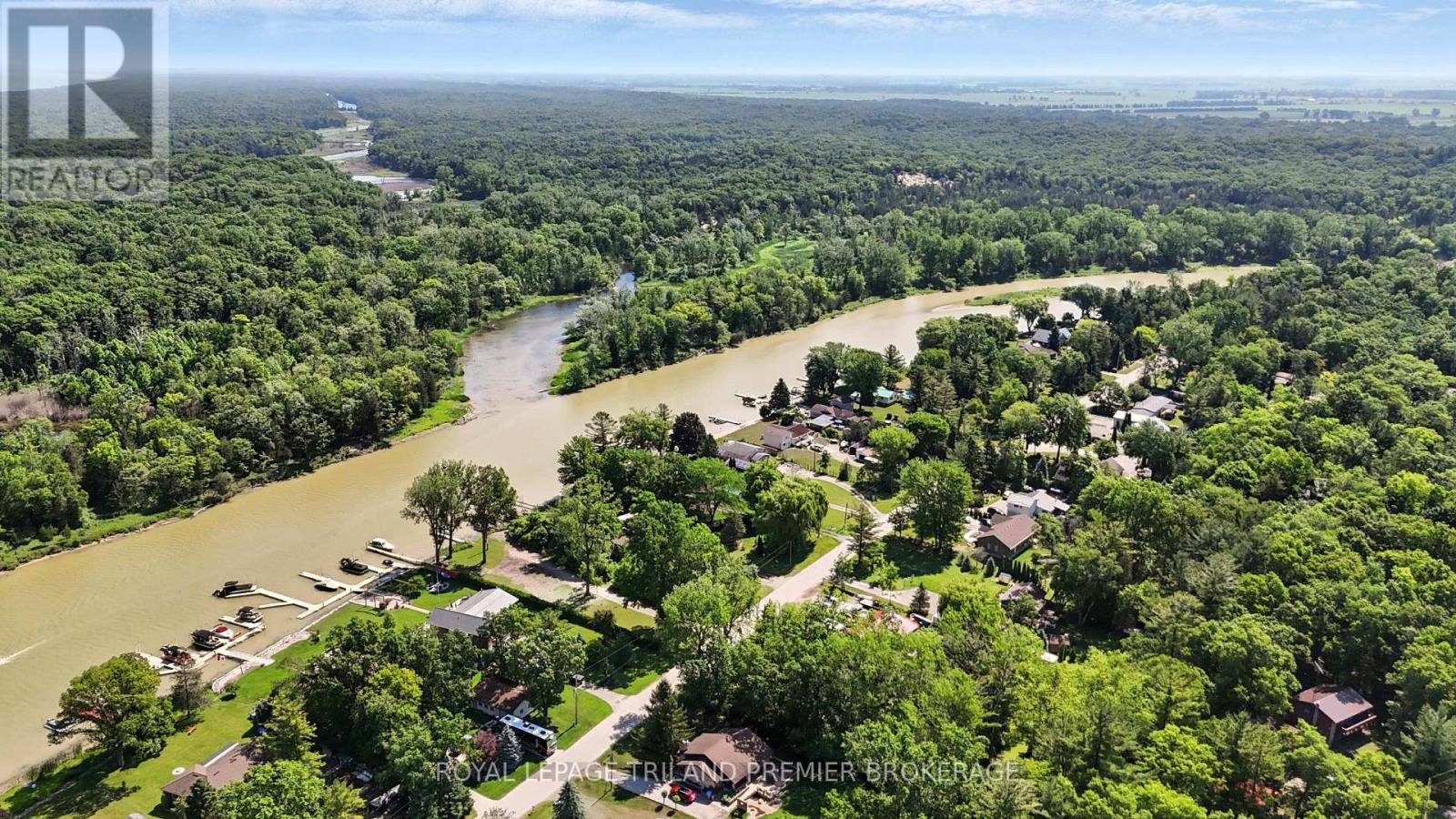 7710 Clayton Street, Lambton Shores, Ontario  N0M 2L0 - Photo 46 - X13056514