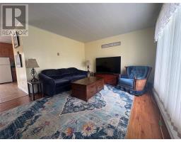 23A Foster-Ward Road