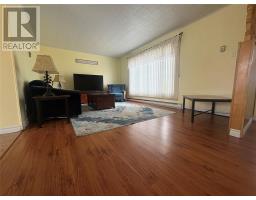 23A Foster-Ward Road