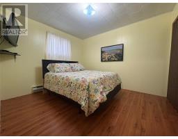 23A Foster-Ward Road