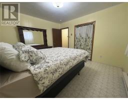 23A Foster-Ward Road