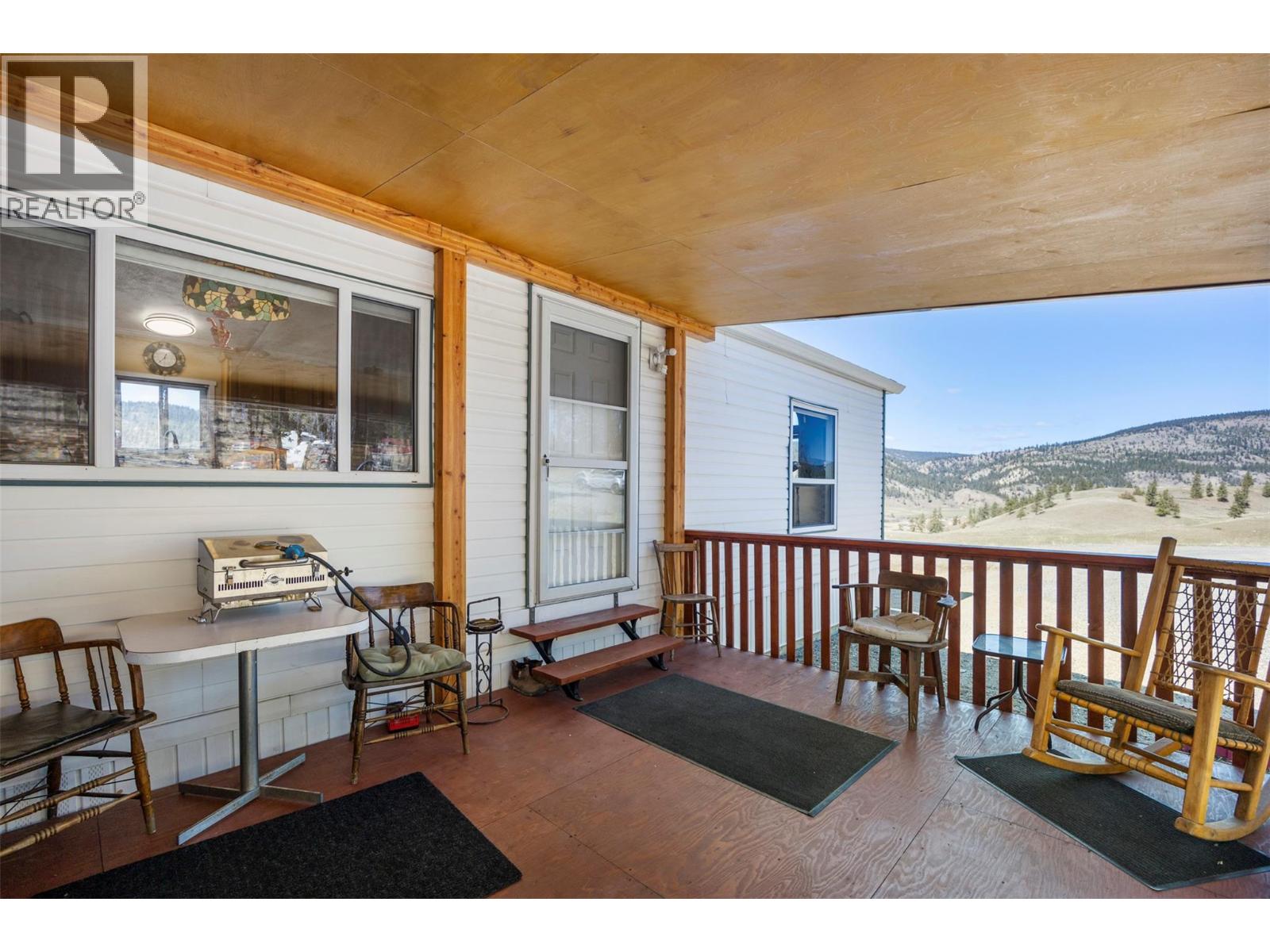 1832 Mound-Loon Lake Road, Clinton, British Columbia  V0K 1K0 - Photo 15 - 10375606