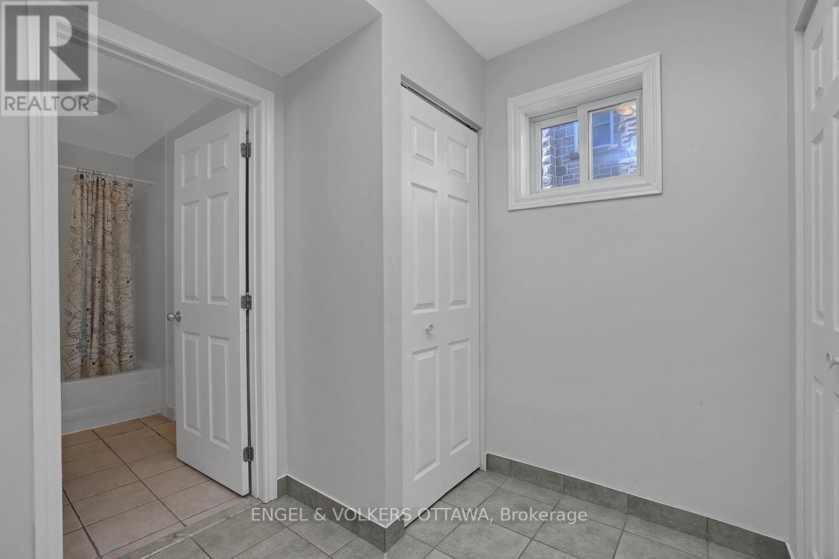 504 Hilson Avenue, Ottawa, Ontario  K1Z 6C7 - Photo 6 - X13056402