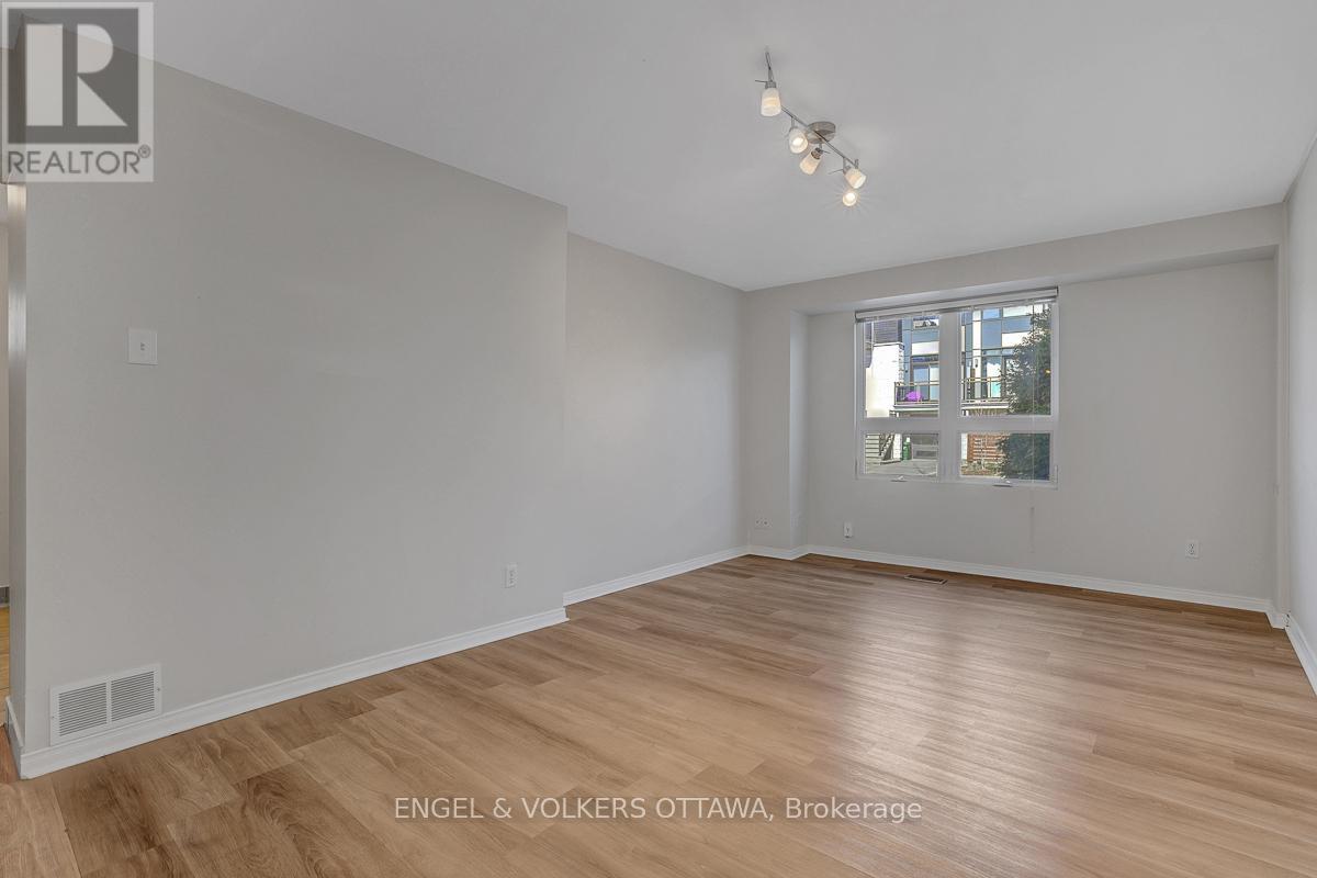 504 Hilson Avenue, Ottawa, Ontario  K1Z 6C7 - Photo 8 - X13056402