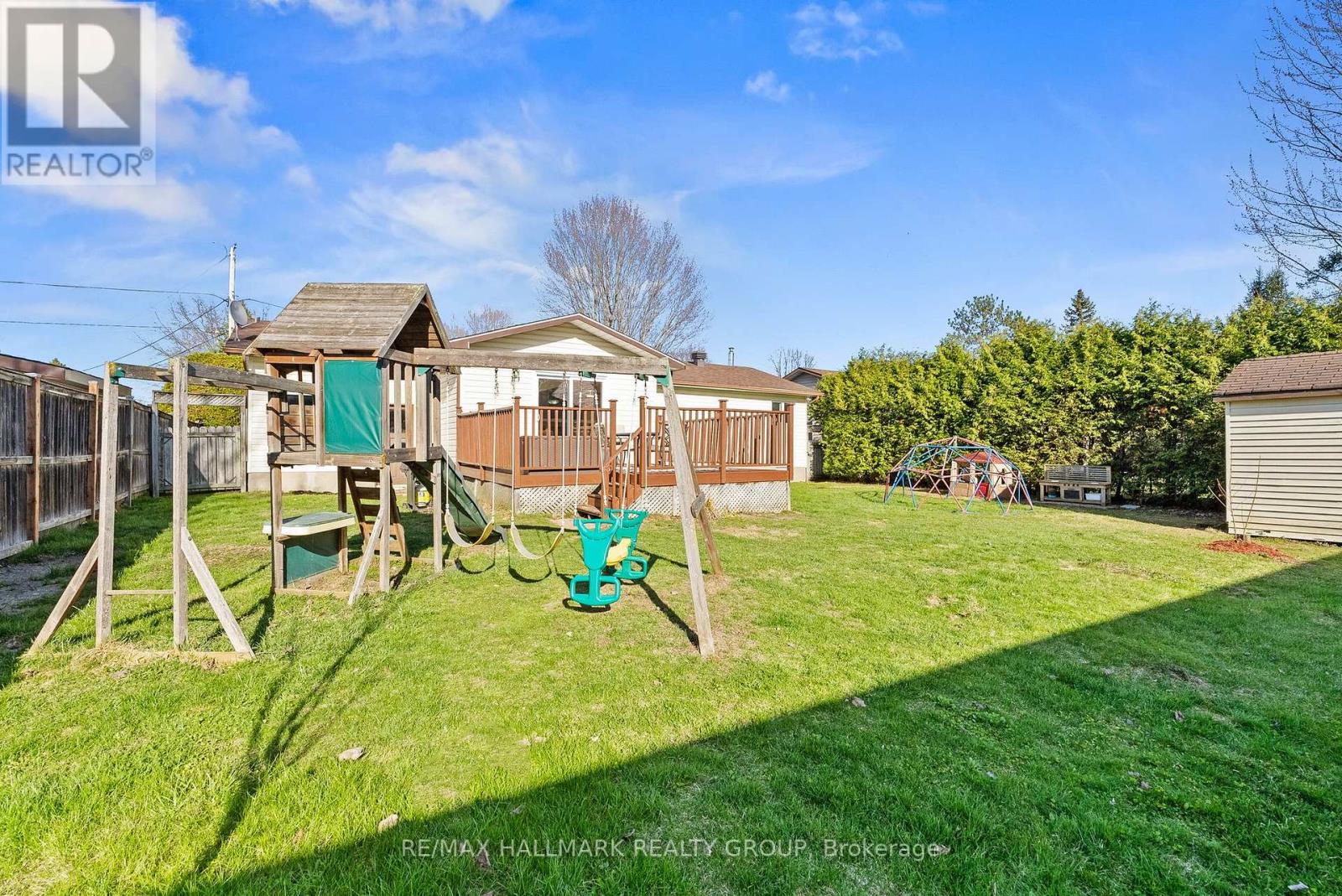 15 Elm Avenue, Russell, Ontario  K4R 1B3 - Photo 37 - X13056484