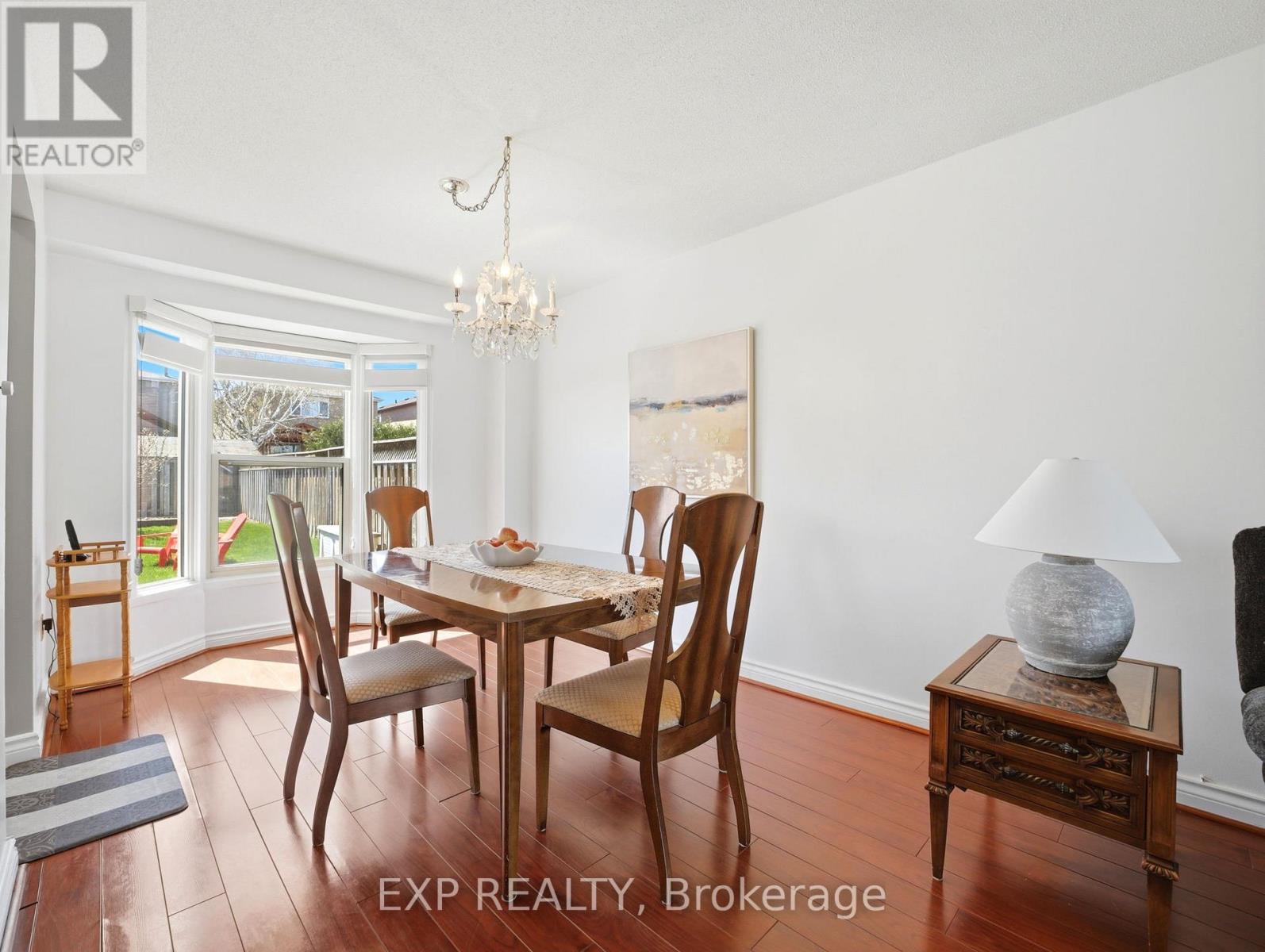 7327 Corrine Crescent, Mississauga, Ontario  L5N 5C4 - Photo 15 - W13056532