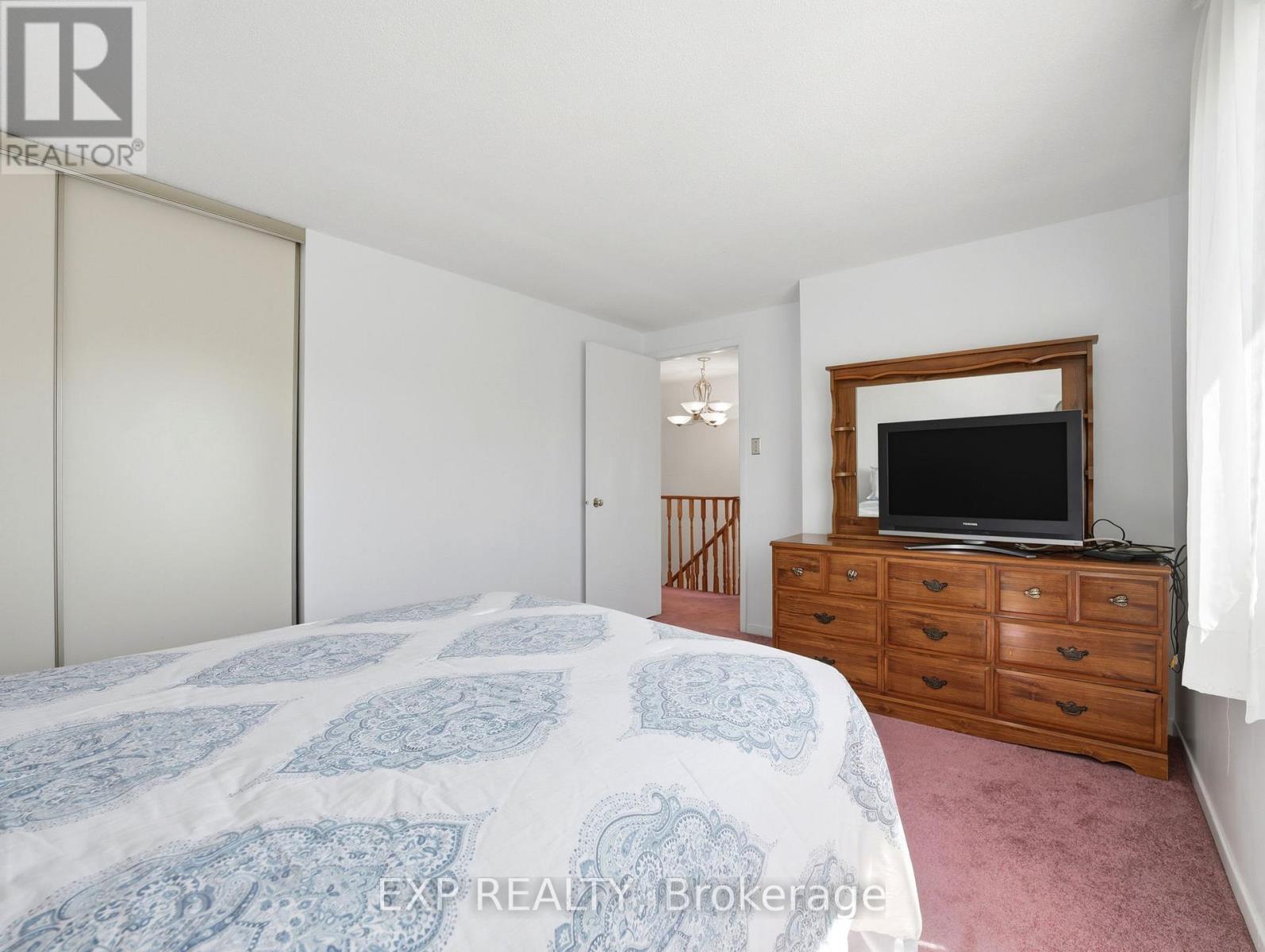 7327 Corrine Crescent, Mississauga, Ontario  L5N 5C4 - Photo 27 - W13056532