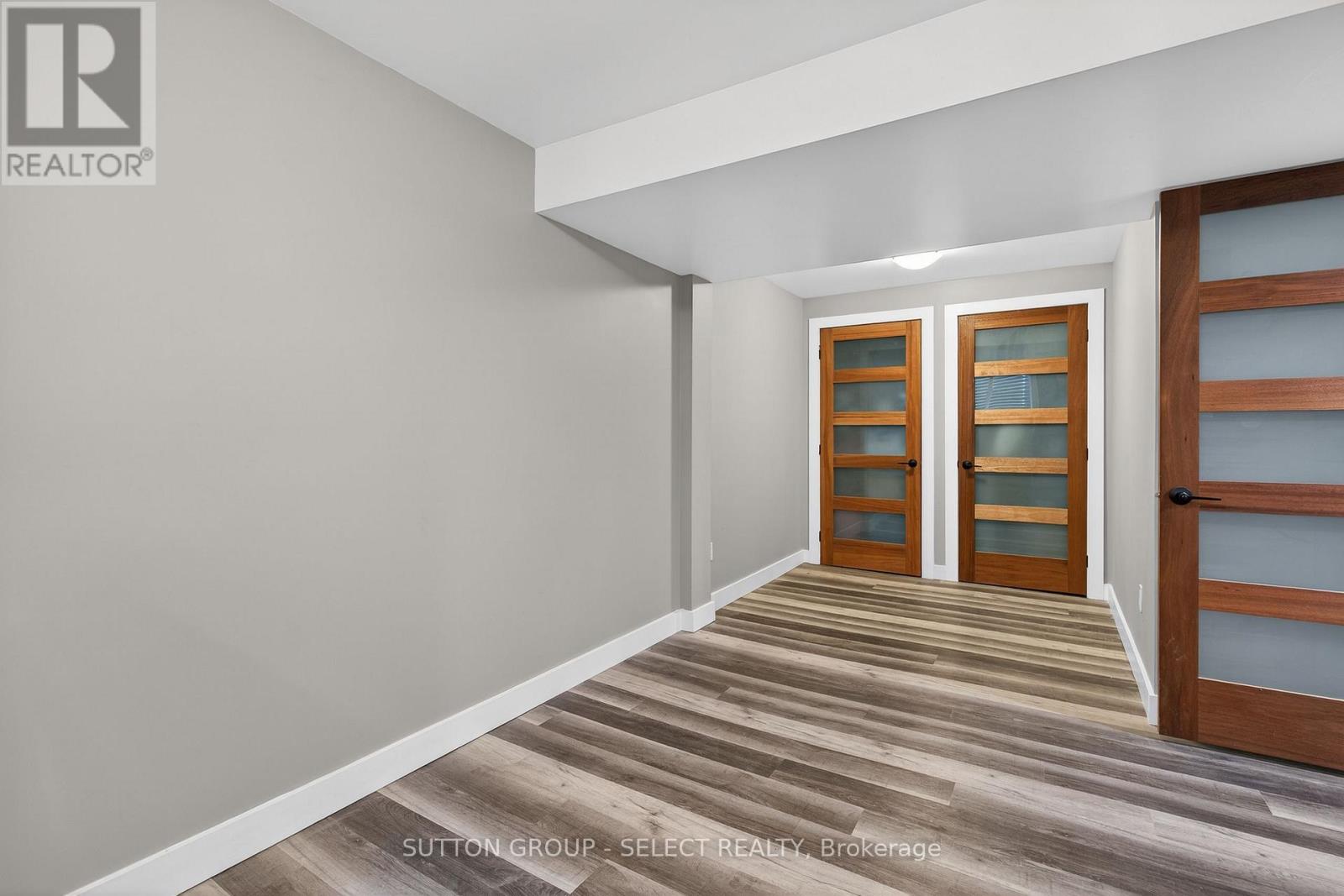 45 Upper Avenue, London North, Ontario  N6H 2L5 - Photo 27 - X12810752