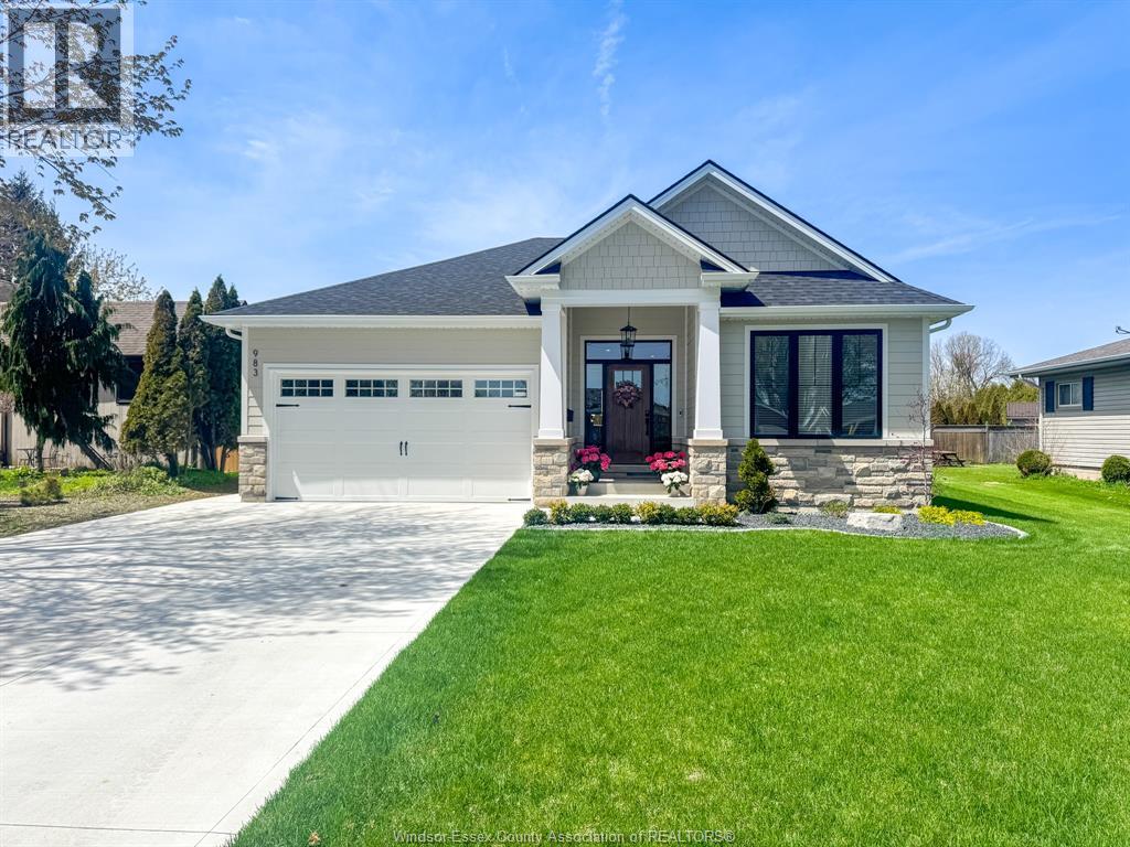 983 ERIE AVENUE West, Kingsville, Ontario