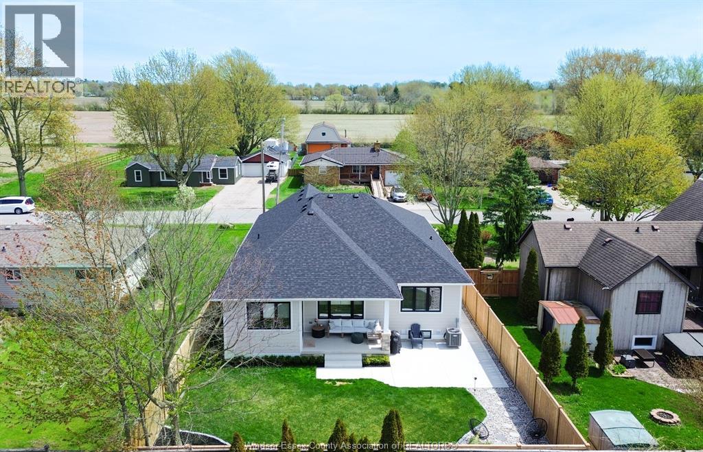 983 Erie Avenue West, Kingsville, Ontario  N9Y 3E3 - Photo 2 - 26009506