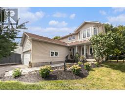 563 LOUCKS DRIVE, Russell, Ontario