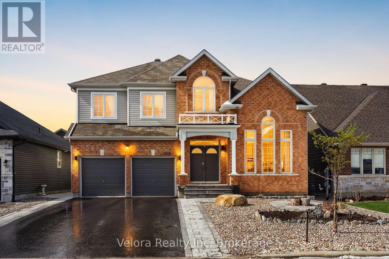 208 ROVER STREET, Ottawa, Ontario