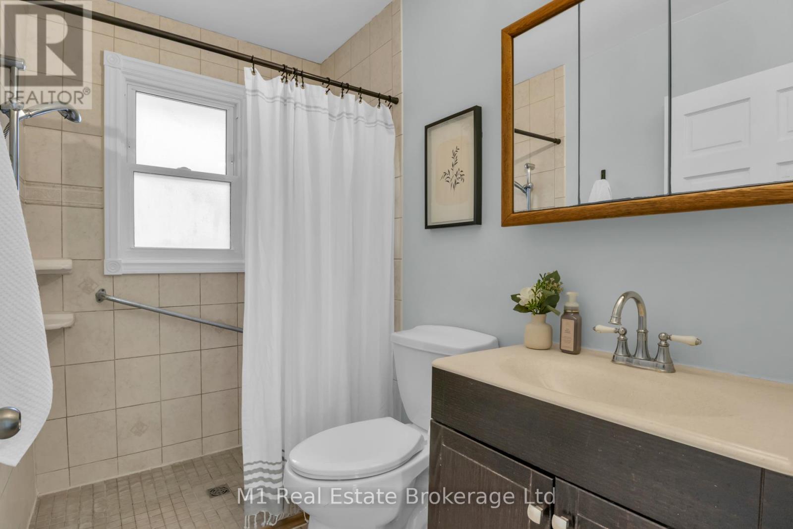 96 Siebert Avenue, Kitchener, Ontario  N2C 2A8 - Photo 17 - X13056464