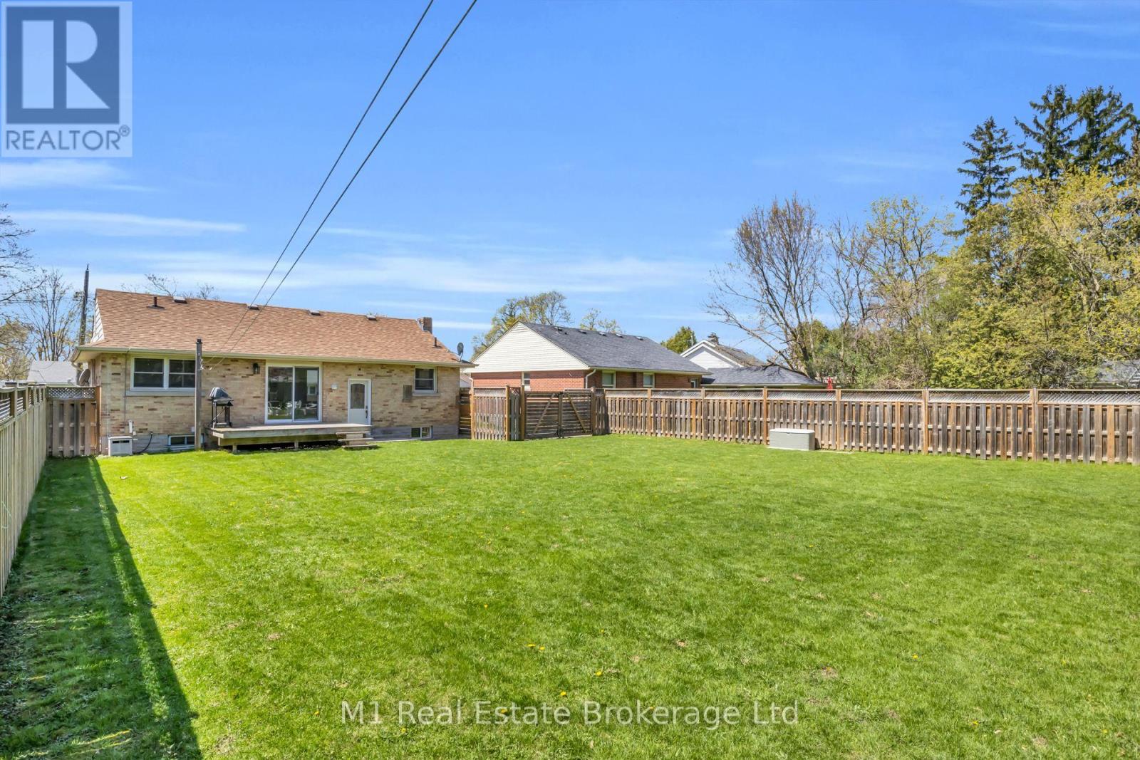 96 Siebert Avenue, Kitchener, Ontario  N2C 2A8 - Photo 42 - X13056464