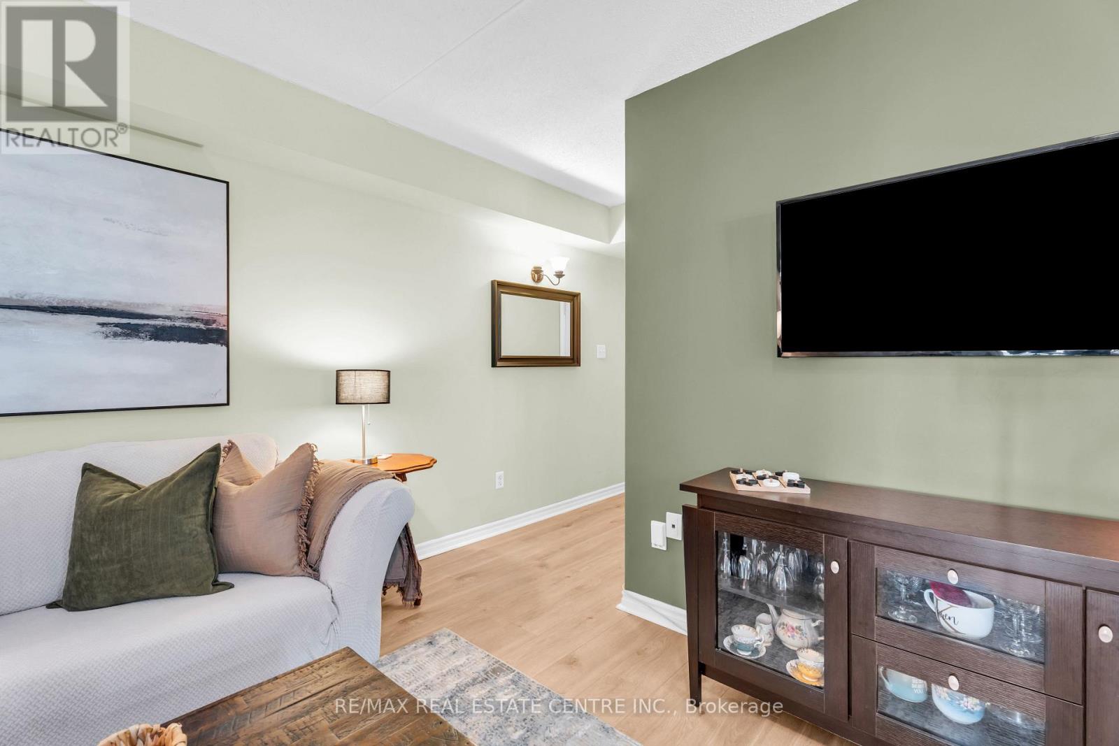 102 - 1479 Maple Avenue, Milton, Ontario  L9T 0B5 - Photo 6 - W13052864