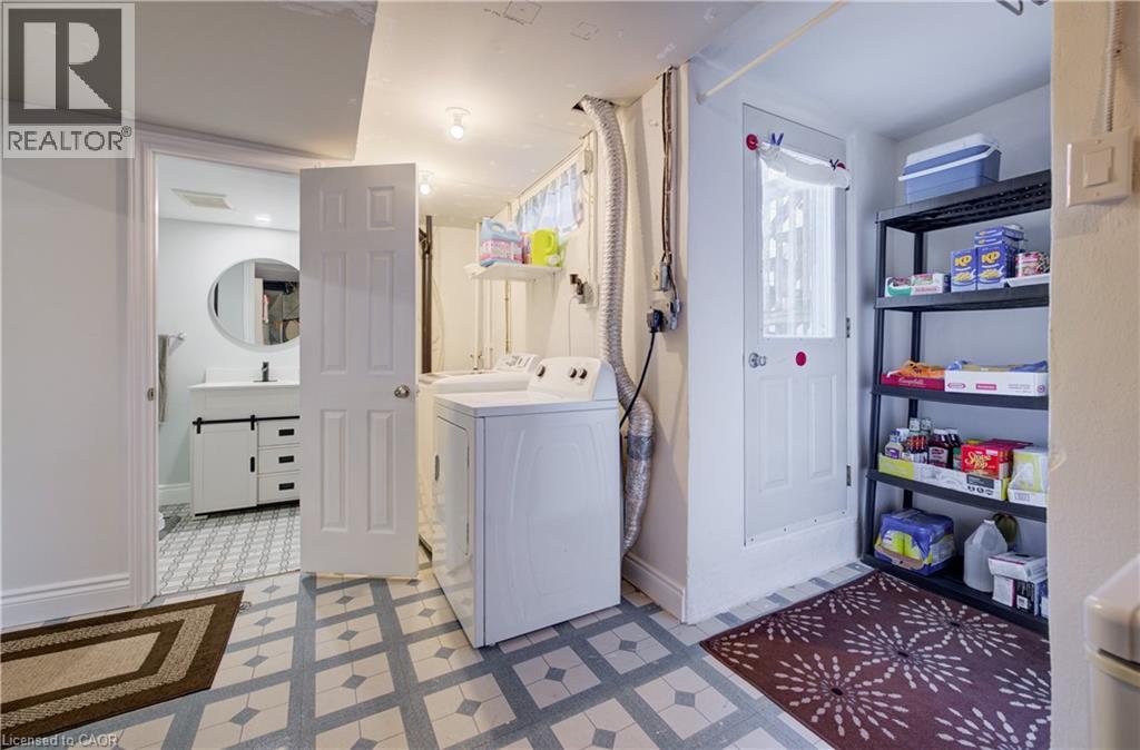 172 Rennie Drive, Kitchener, Ontario  N2A 1J6 - Photo 32 - 40814429