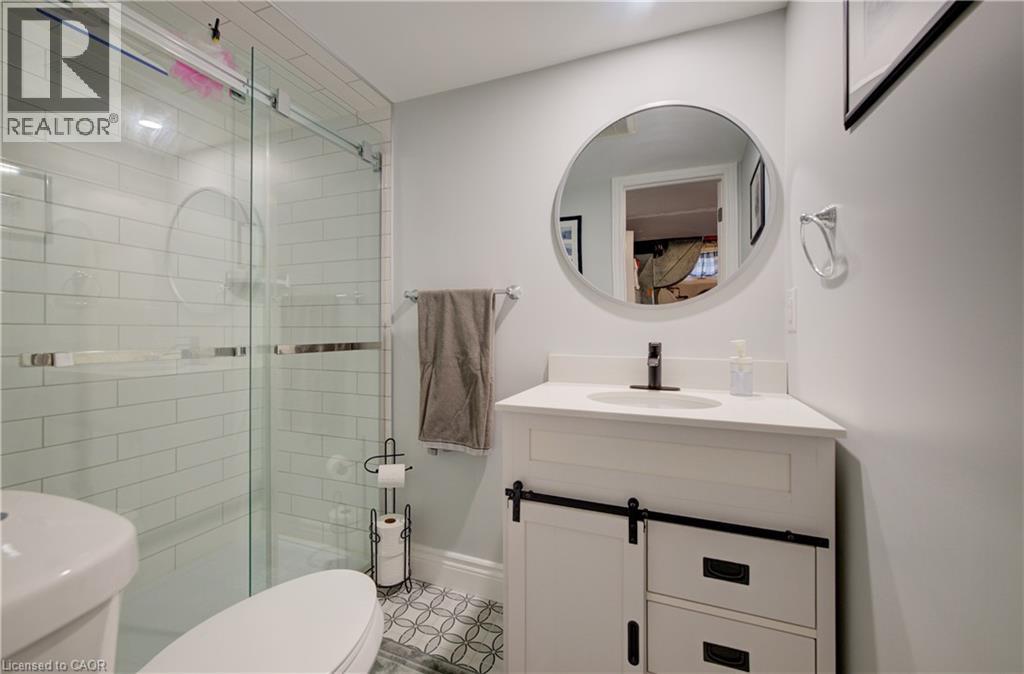 172 Rennie Drive, Kitchener, Ontario  N2A 1J6 - Photo 33 - 40814429