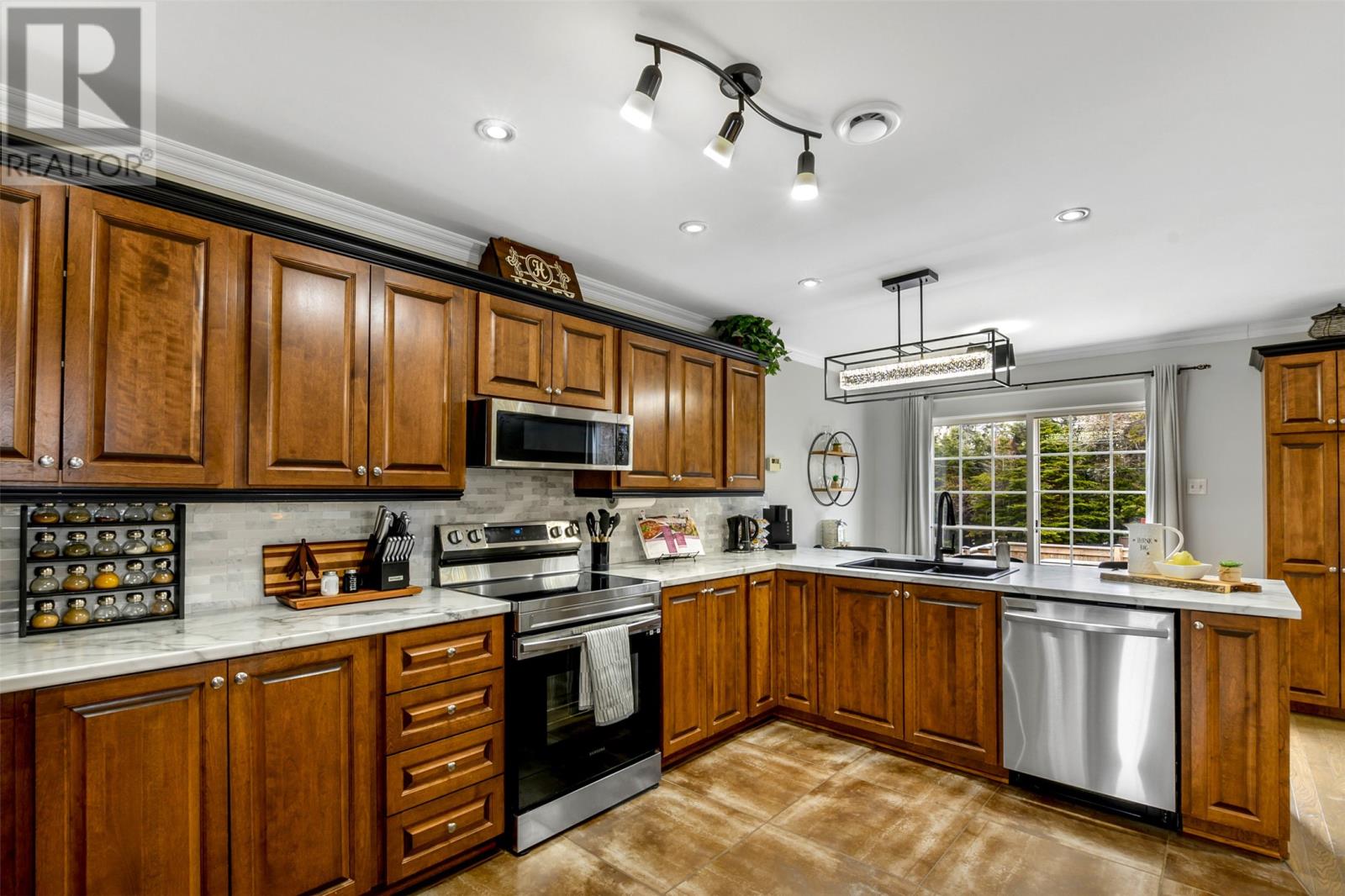 14 Skippers Landing Drive, Torbay, Newfoundland & Labrador  A1K 1N1 - Photo 18 - 1296658