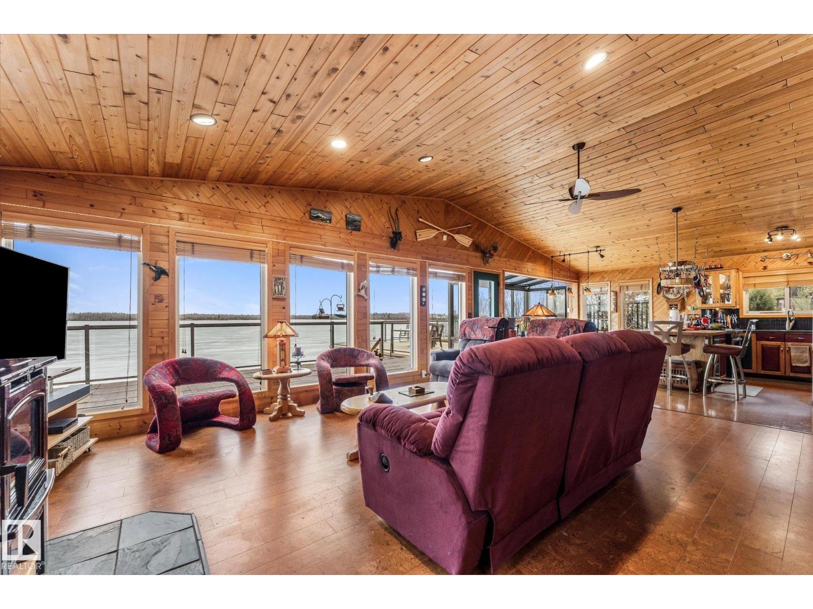 5039 6 St, rural lac ste. anne county, Alberta