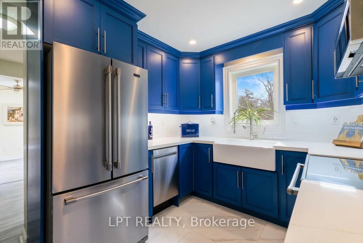 11 Hardwood Drive, Georgina, Ontario  L0E 1L0 - Photo 11 - N13056470