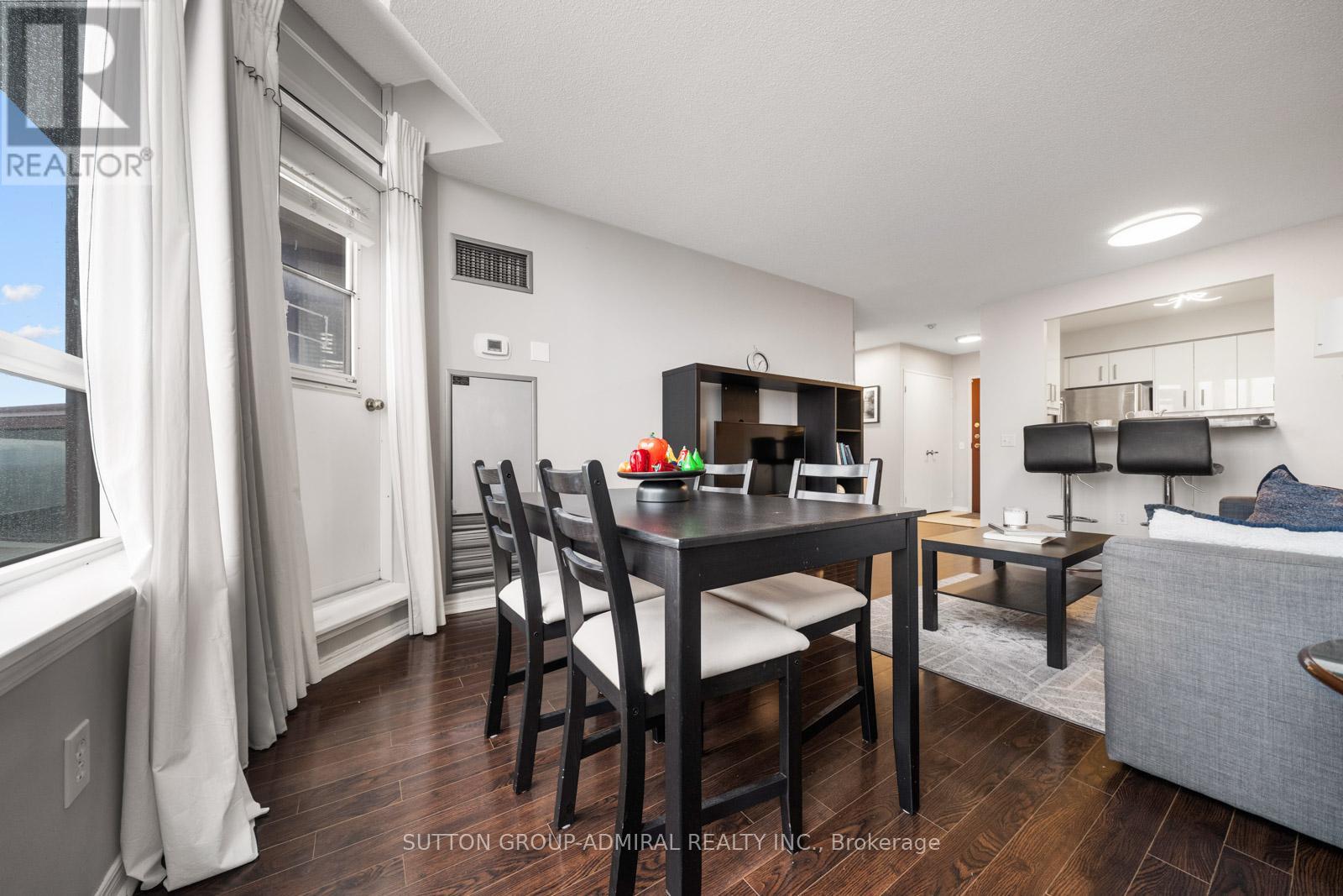 1103 - 81 Townsgate Drive, Vaughan (Crestwood-Springfarm-Yorkhill), Ontario  L4J 8E6 - Photo 11 - N13056542