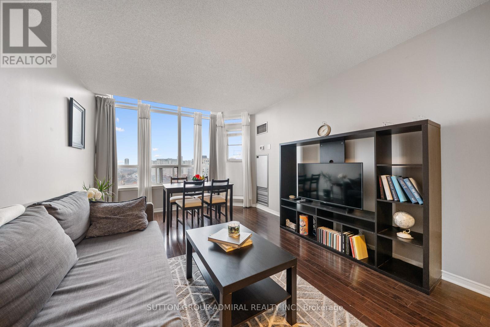 1103 - 81 Townsgate Drive, Vaughan (Crestwood-Springfarm-Yorkhill), Ontario  L4J 8E6 - Photo 7 - N13056542