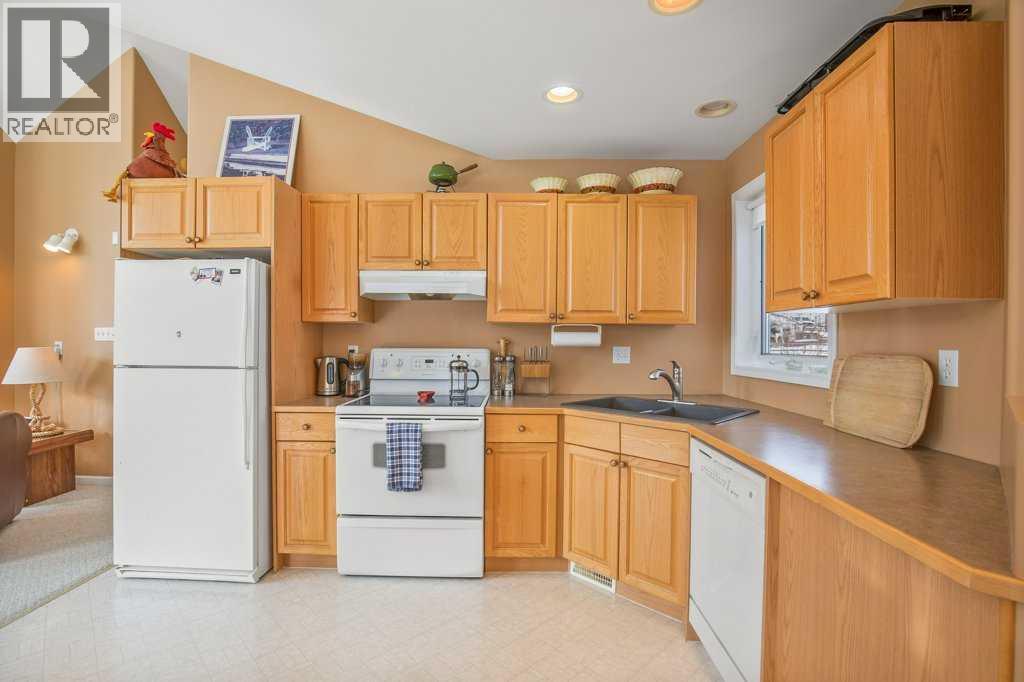 1401 Juniper Road, Sunbreaker Cove, Alberta  T0C 0J0 - Photo 32 - A2297813