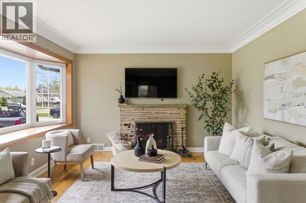 837 Janisse Drive, Windsor, Ontario  N8S 2V5 - Photo 2 - 26009500