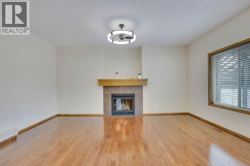 43 Elgin View Se, Calgary, Alberta  T2Z 4Z6 - Photo 9 - A2304846