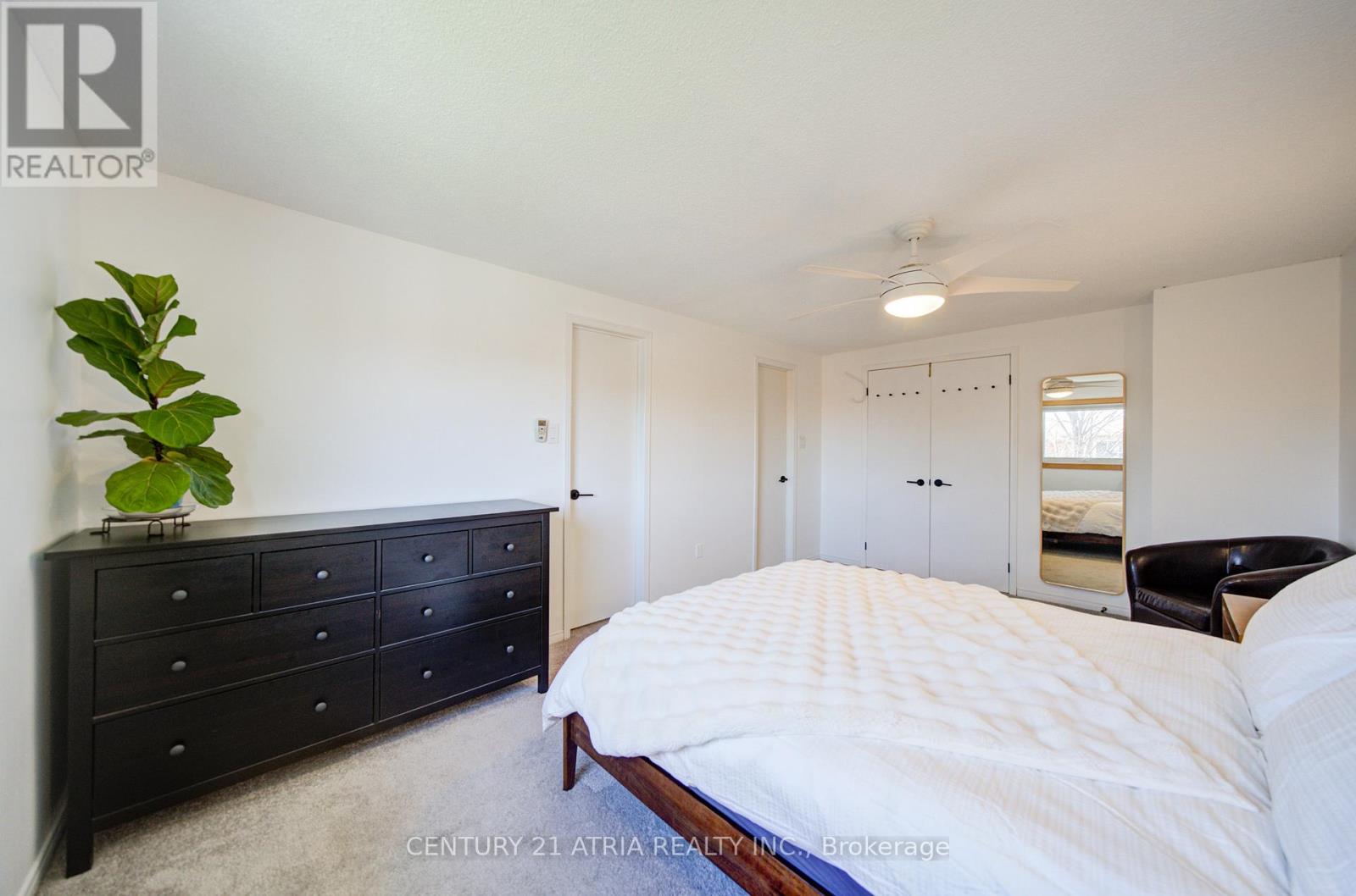 5699 Talaton Trail, Mississauga, Ontario  L5R 3N6 - Photo 27 - W13056398