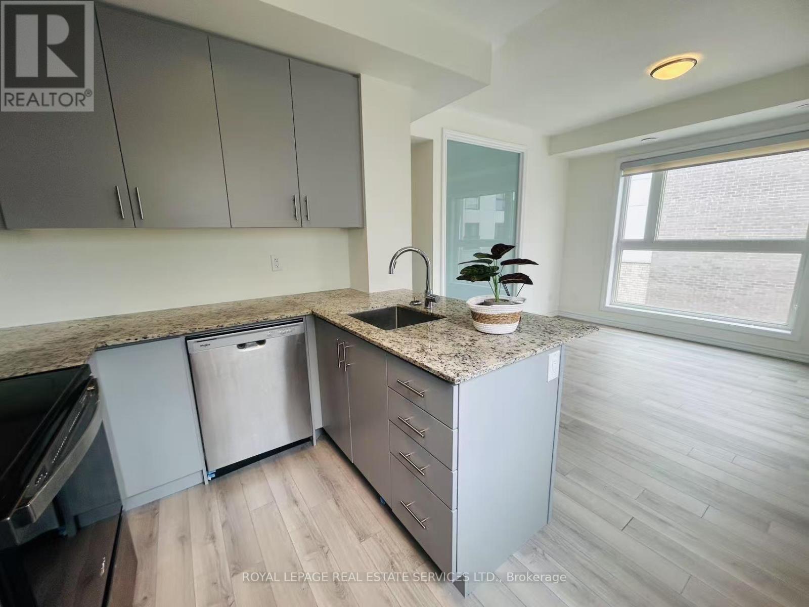 330 - 349 Wheat Boom Drive, Oakville, Ontario  L6H 7X5 - Photo 7 - W13056450