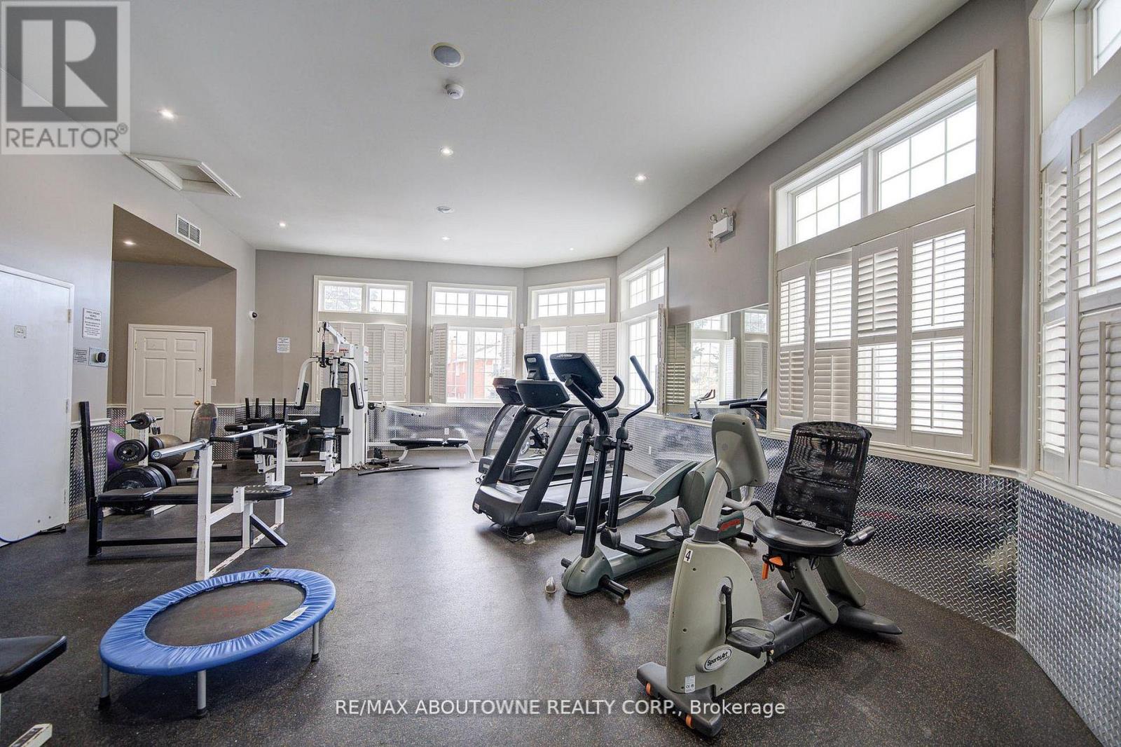 104 - 1470 Bishops Gate, Oakville, Ontario  L6M 4N2 - Photo 15 - W13056454