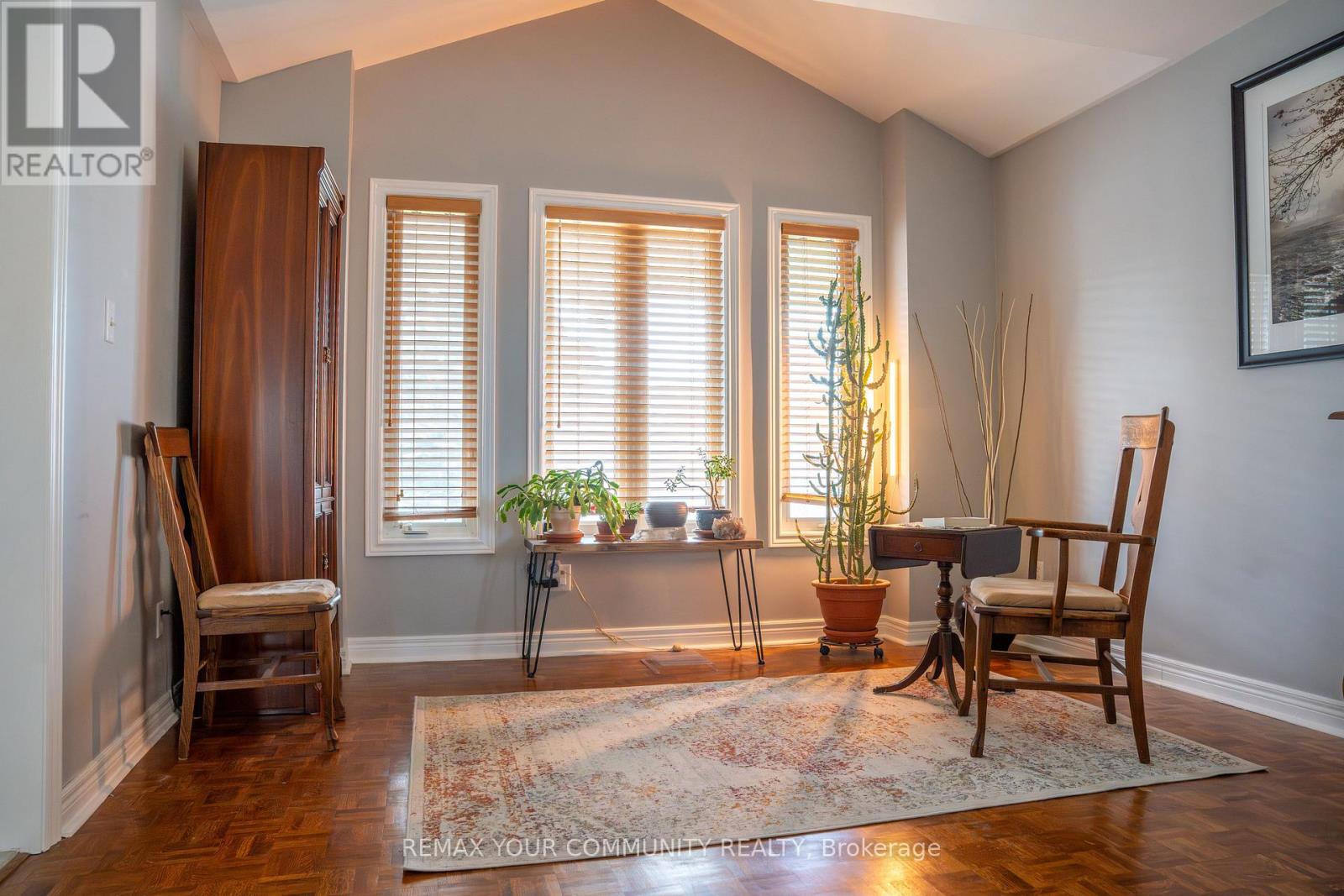 13 Foxbury Place, Caledon, Ontario  L7E 1H9 - Photo 8 - W13056480