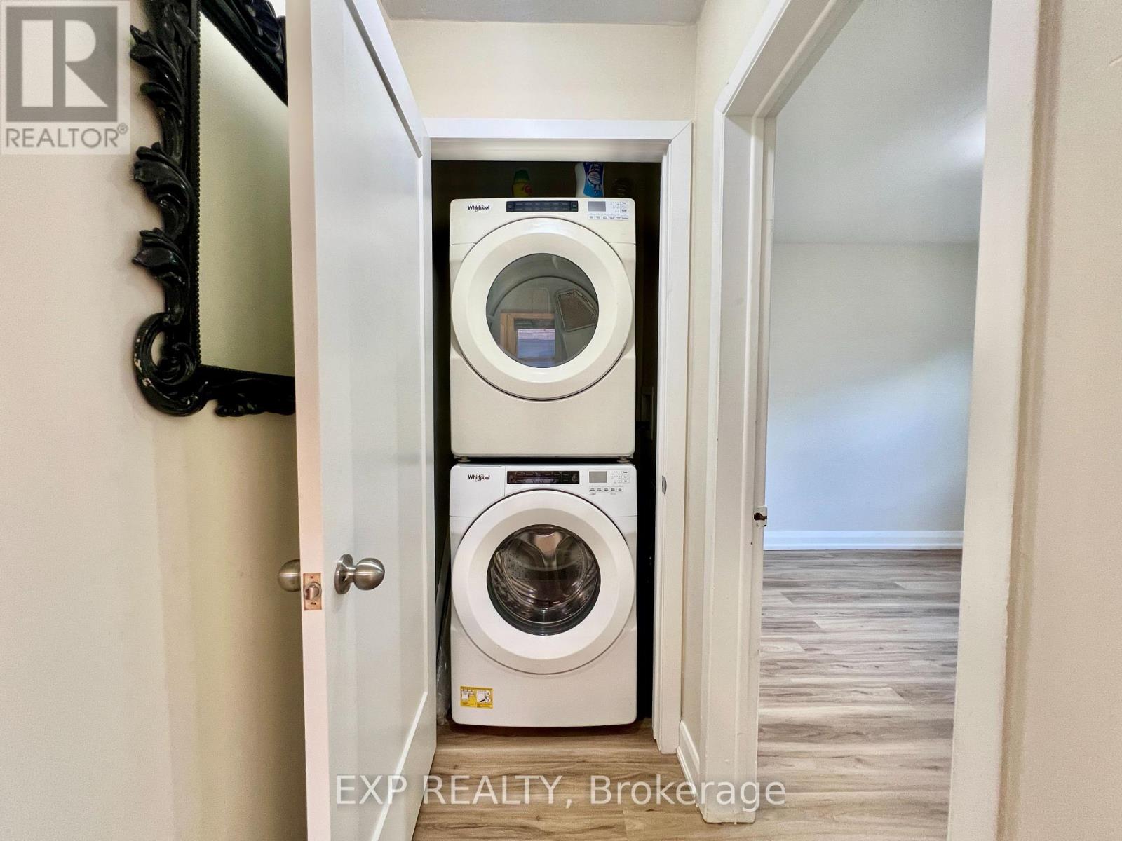 158 Hallmark Avenue, Toronto, Ontario  M8W 4K8 - Photo 16 - W13056504