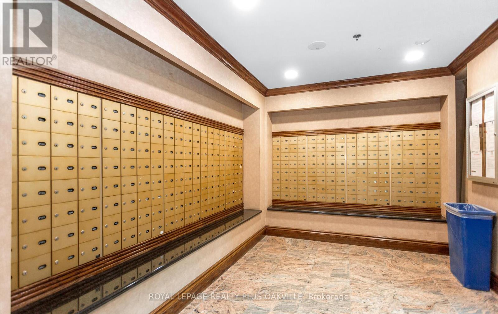 Lph07 - 7 Michael Power Place, Toronto, Ontario  M9A 0A4 - Photo 47 - W13056506