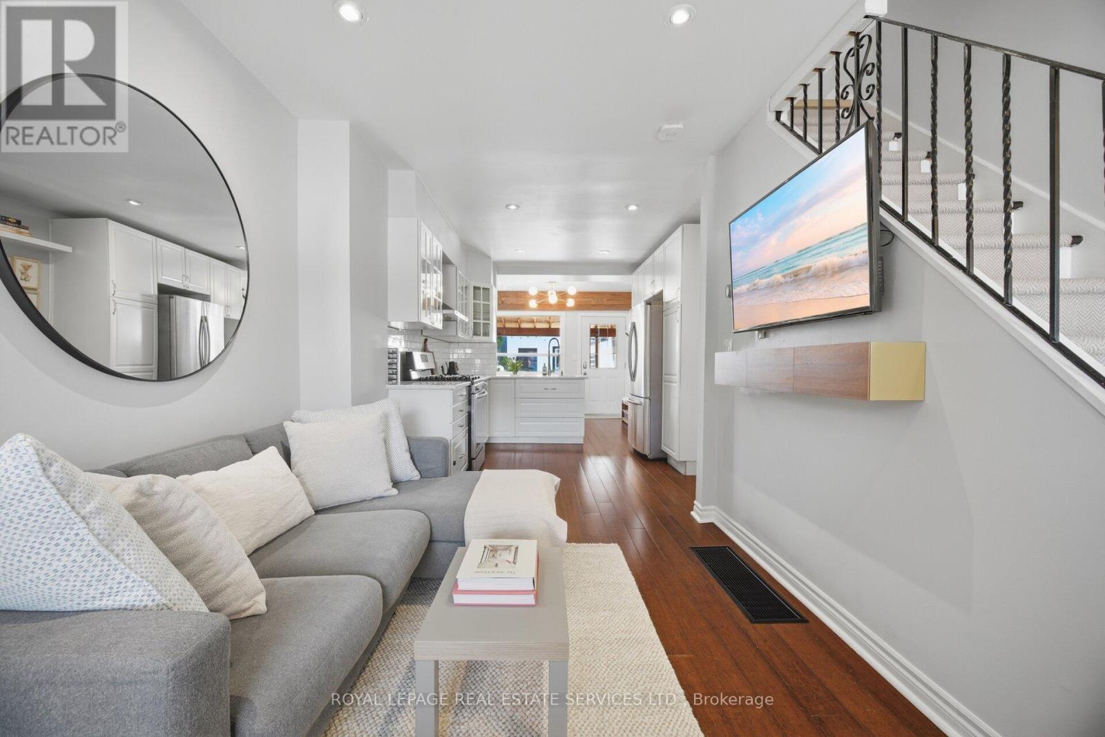 46 Day Avenue, Toronto, Ontario  M6E 3V9 - Photo 3 - W13056508