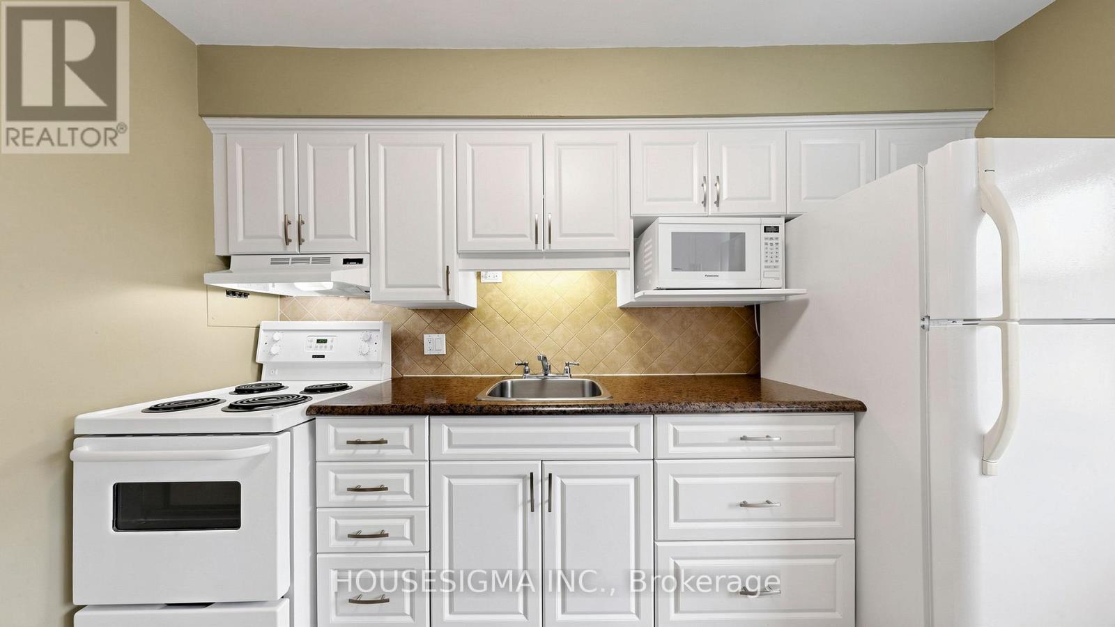 9 - 824 Brant Street, Burlington, Ontario  L7R 2J5 - Photo 8 - W13056522