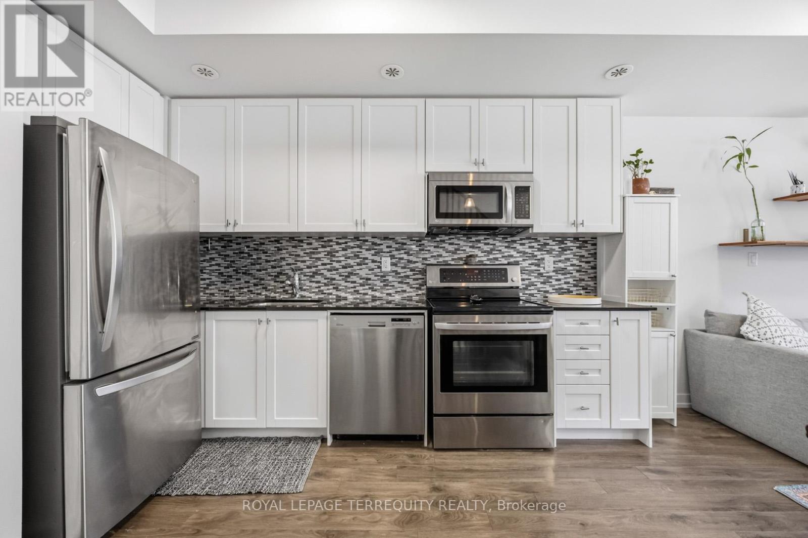 43 - 869 Wilson Avenue, Toronto, Ontario  M3K 0A4 - Photo 13 - W13056540