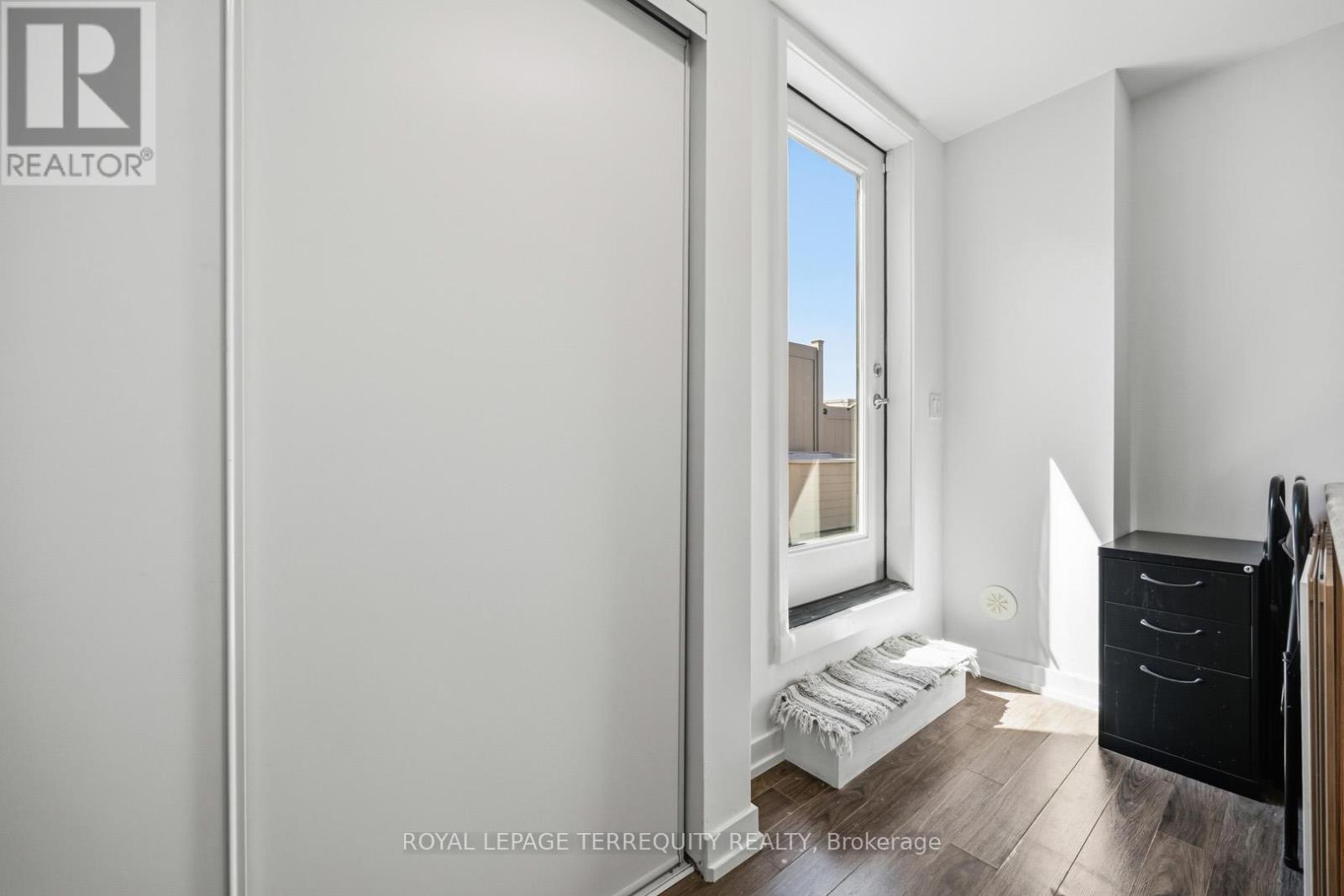 43 - 869 Wilson Avenue, Toronto, Ontario  M3K 0A4 - Photo 27 - W13056540