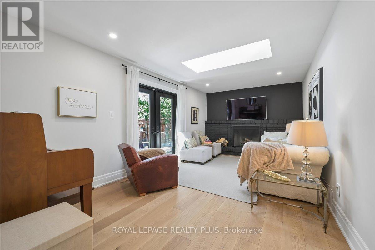 1594 Calumet Place, Mississauga, Ontario  L5J 3A9 - Photo 25 - W13056548