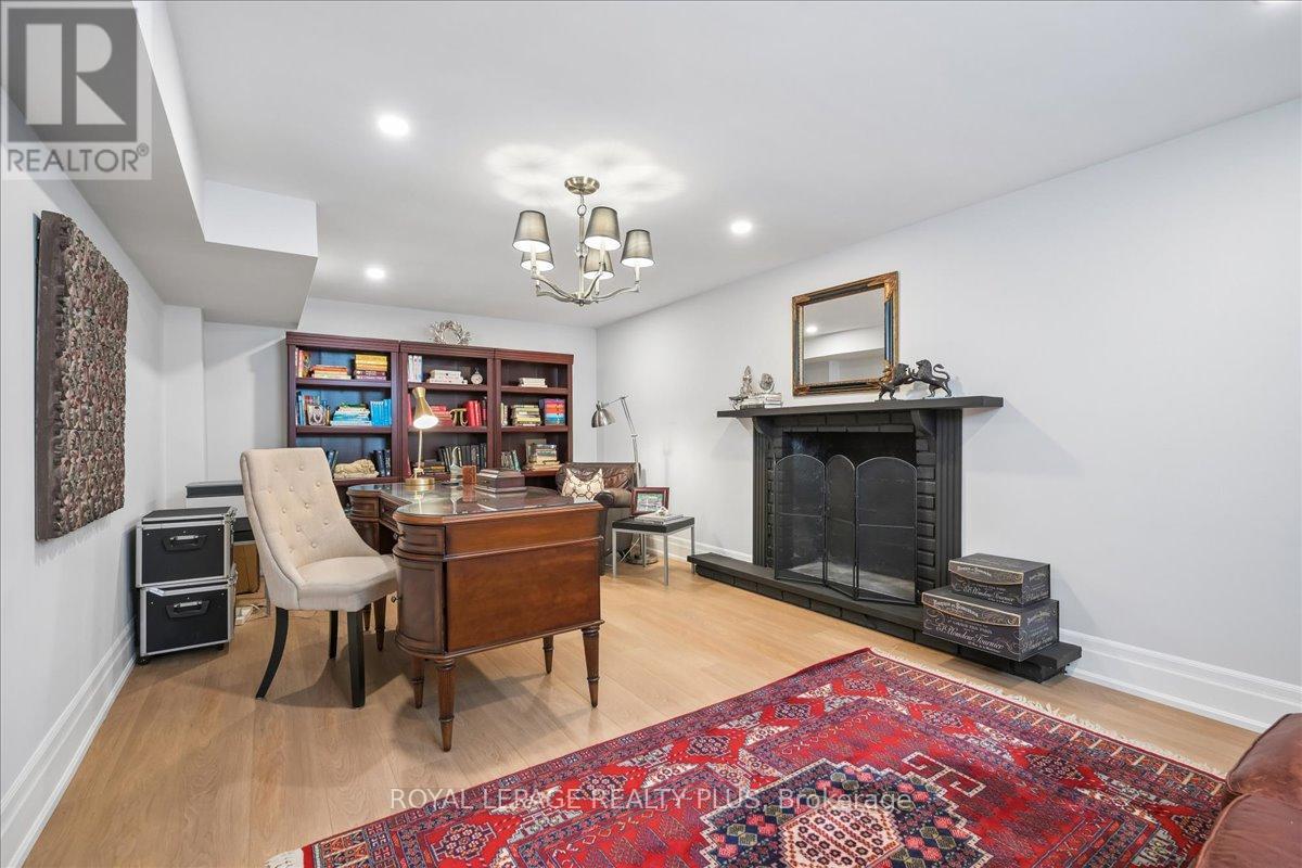 1594 Calumet Place, Mississauga, Ontario  L5J 3A9 - Photo 34 - W13056548