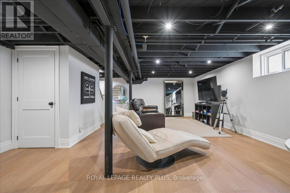 1594 Calumet Place, Mississauga, Ontario  L5J 3A9 - Photo 37 - W13056548