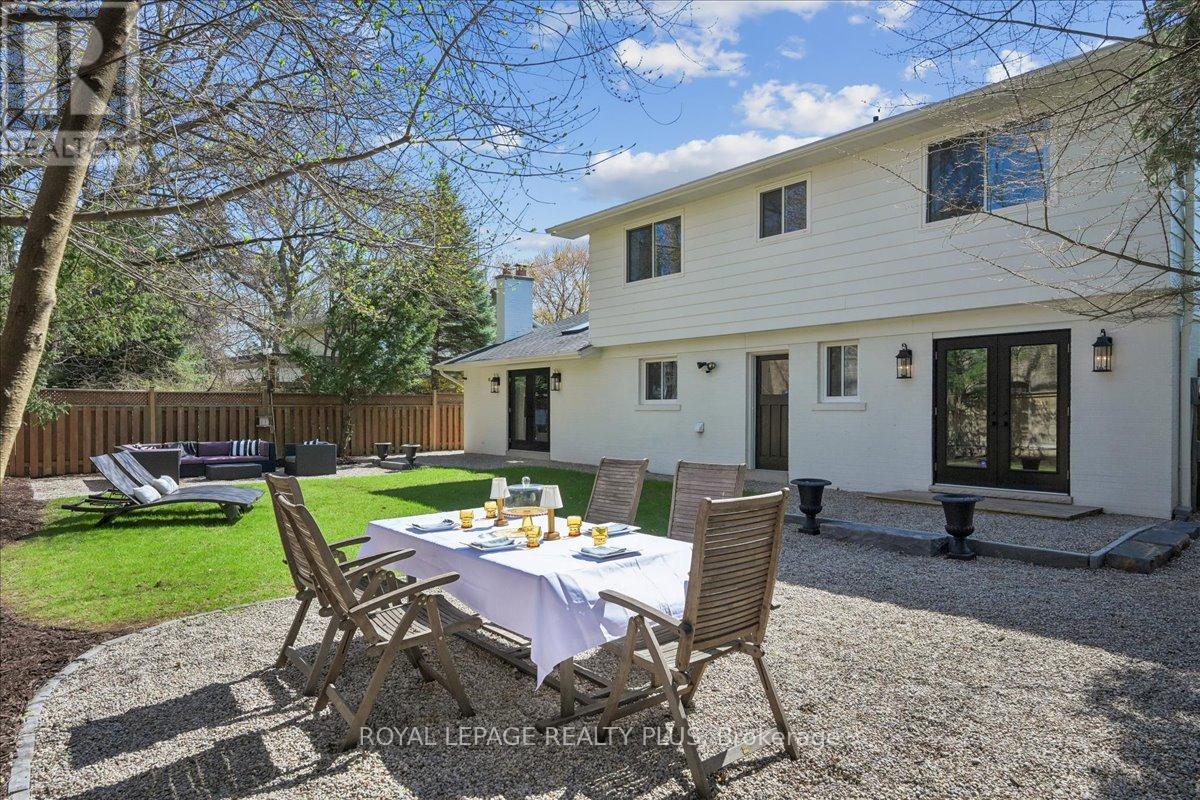 1594 Calumet Place, Mississauga, Ontario  L5J 3A9 - Photo 42 - W13056548