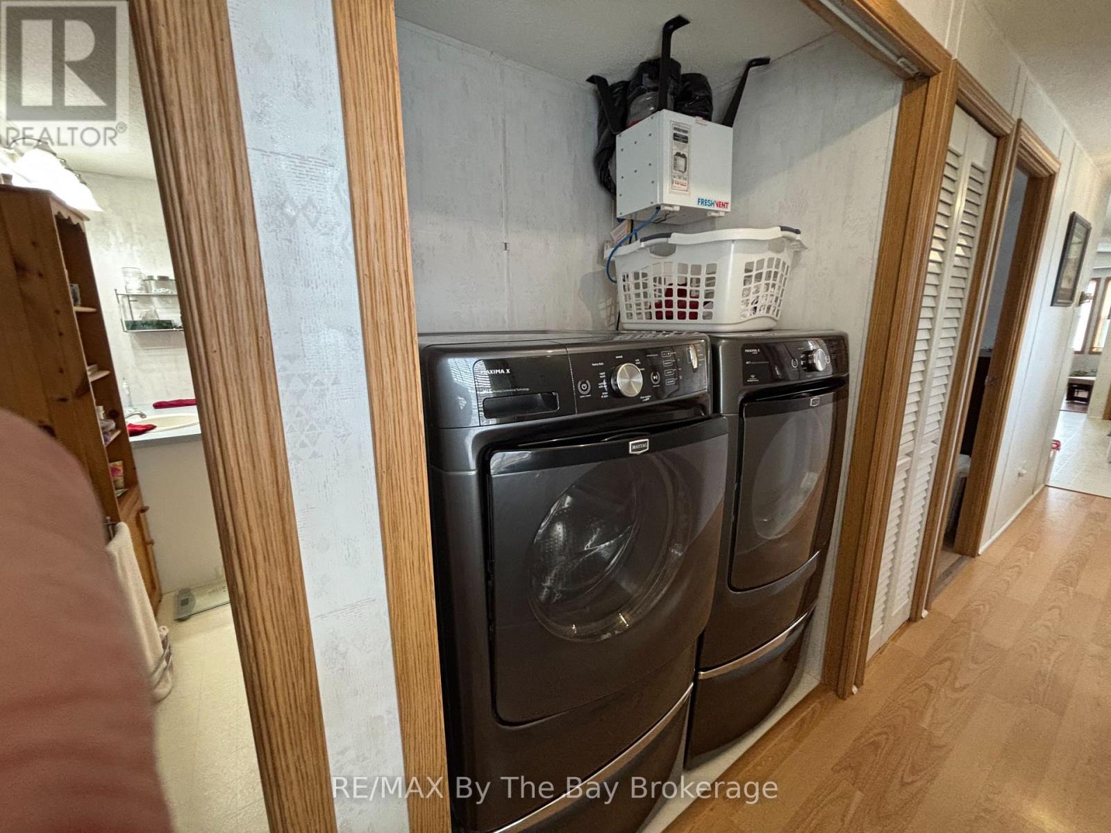 4117 Elaine Street, Severn, Ontario  L3V 6H4 - Photo 25 - S12949136