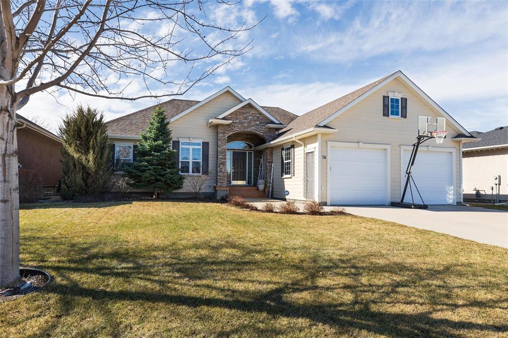 38 Castlerock Cove, Steinbach, Manitoba  R5G 2L4 - Photo 37 - 202608083