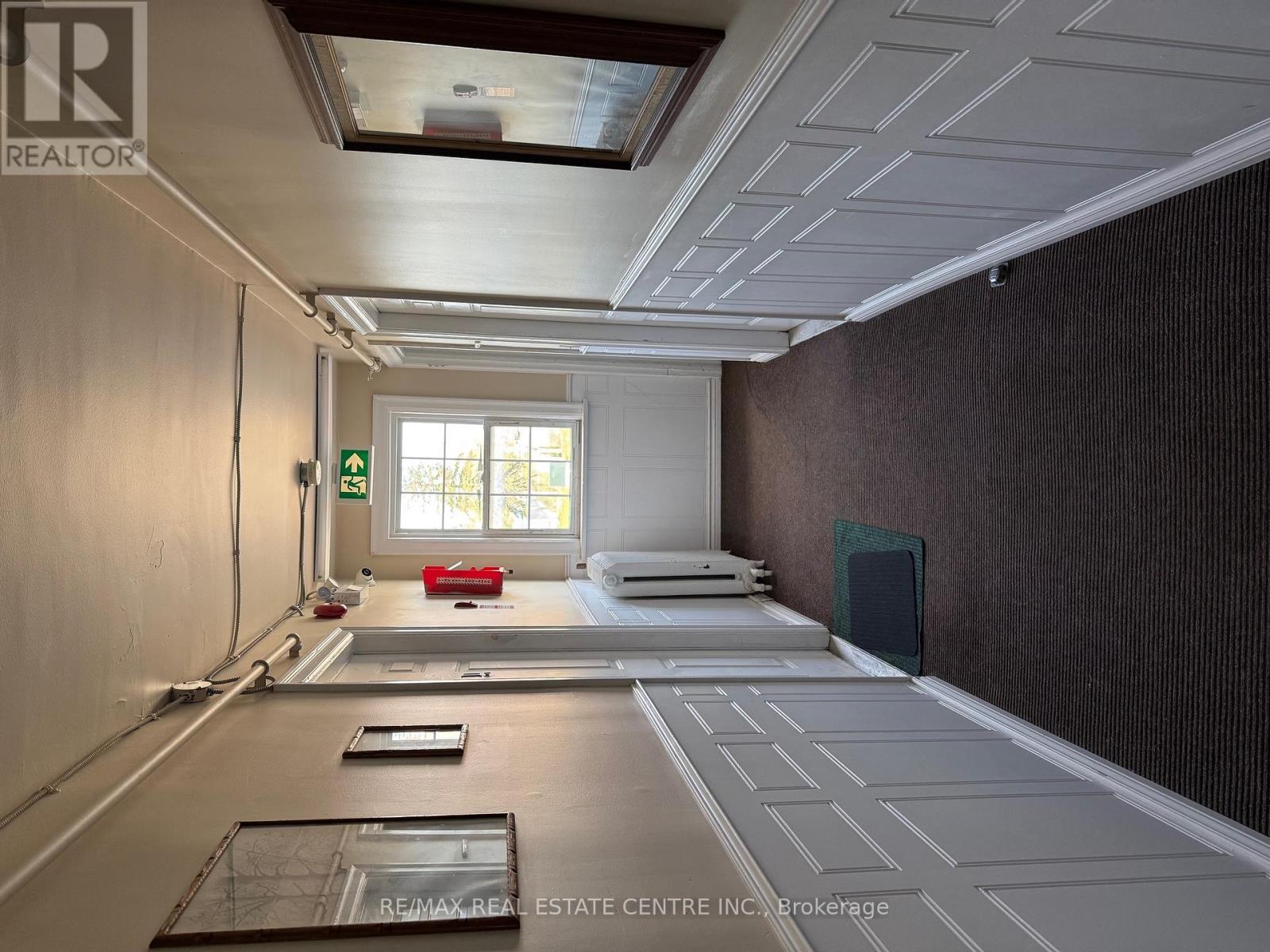 Unit A - 24 Nelson St Street E, Brampton, Ontario  L6V 1C9 - Photo 8 - W12845836